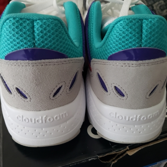 Adidas - Picture 11 of 11